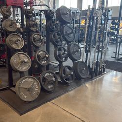 Olympic Plates - Bumper Plates – Olympic Bars – Rubber Flooring – Dumbbells – Kettlebells – Home Gym – Squat Rack