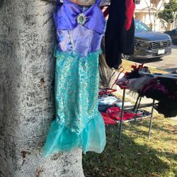 Little Mermaid Size 4-6 