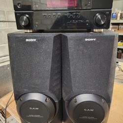 Pioneer Amp And 2 Sony Speakers 