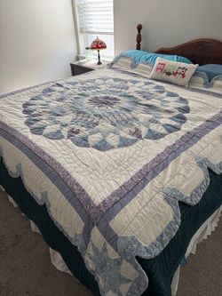 Handmade Vintage Patchwork Quilt Blue Purple White