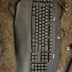 Logitech K350 