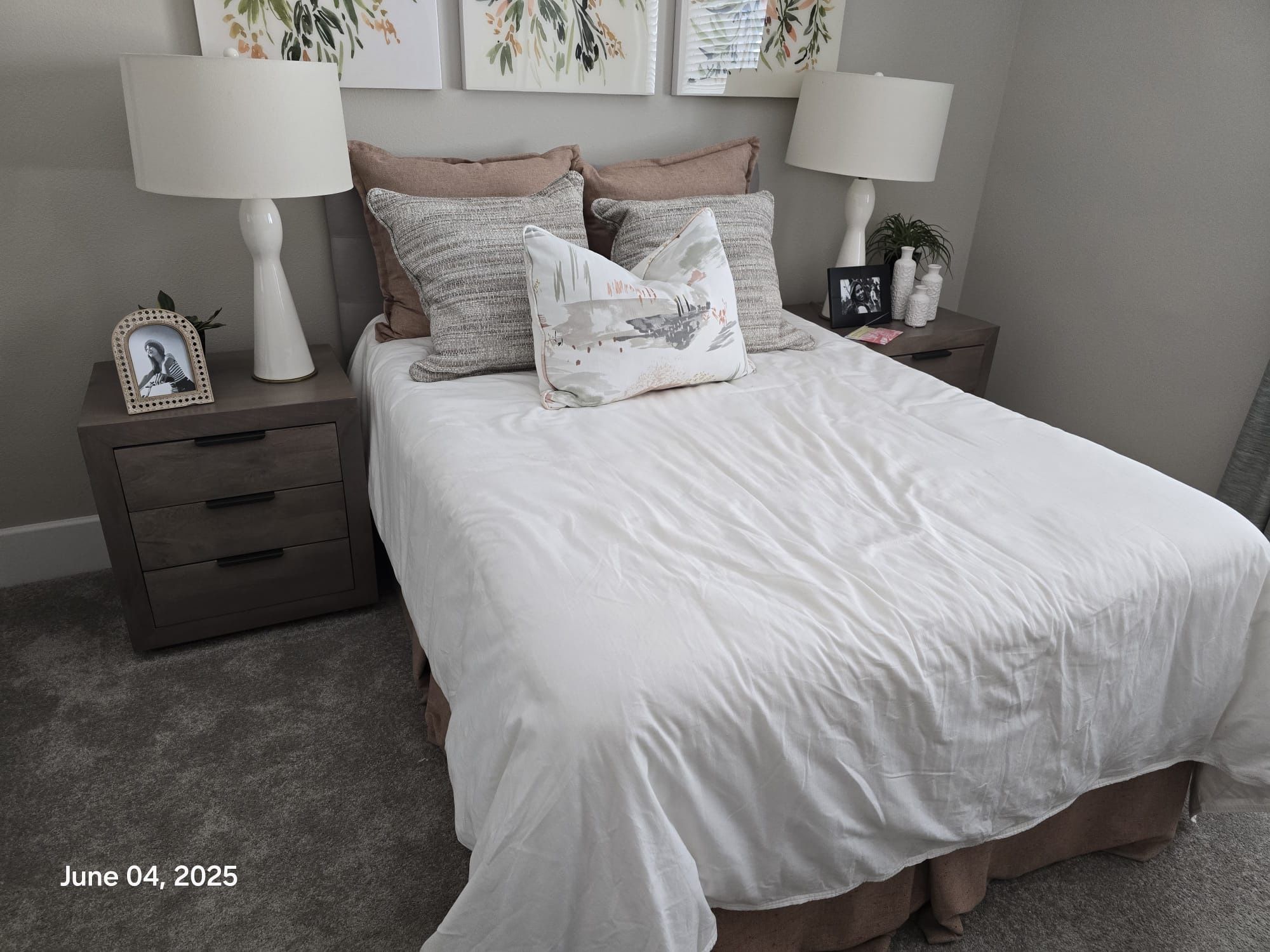 Full size bedroom set