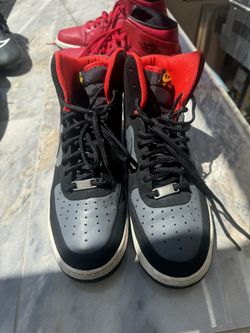 NIKE AIR Size 9 Men’s $50