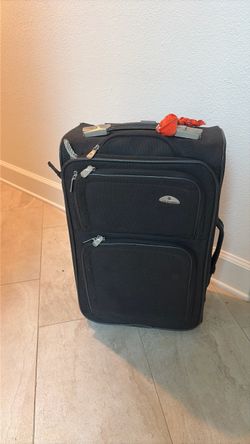 Samsonite carry-on suitcase