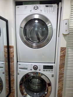 LAVADORA Y SECADORA  LG  27 PULG.350. POR LAS DOS