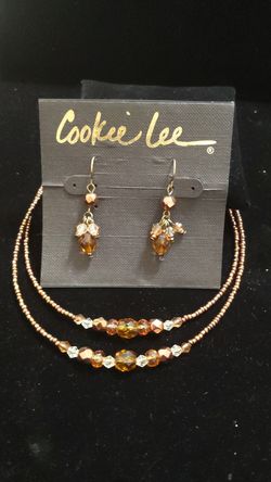 NEW SET Cookie Lee earrings and necklace set gorgeous glass beads new with tags beautiful original$28 with tags