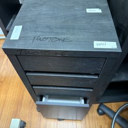 Black Draw Set On Wheels 