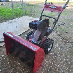 Craftsman Snowblower 9 HP, 28-inch electric start