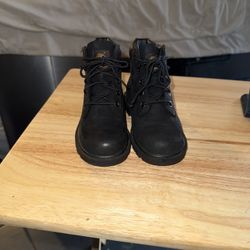 Timberland Kids Black Lace Up Boots Sz 9 Toddler’s 