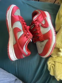 Red/gray Nike Dunks Woman’s 11.5