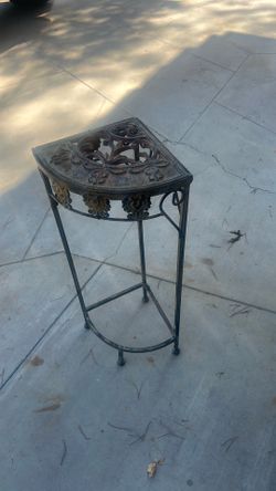 Small garden  floor corner plant stand
