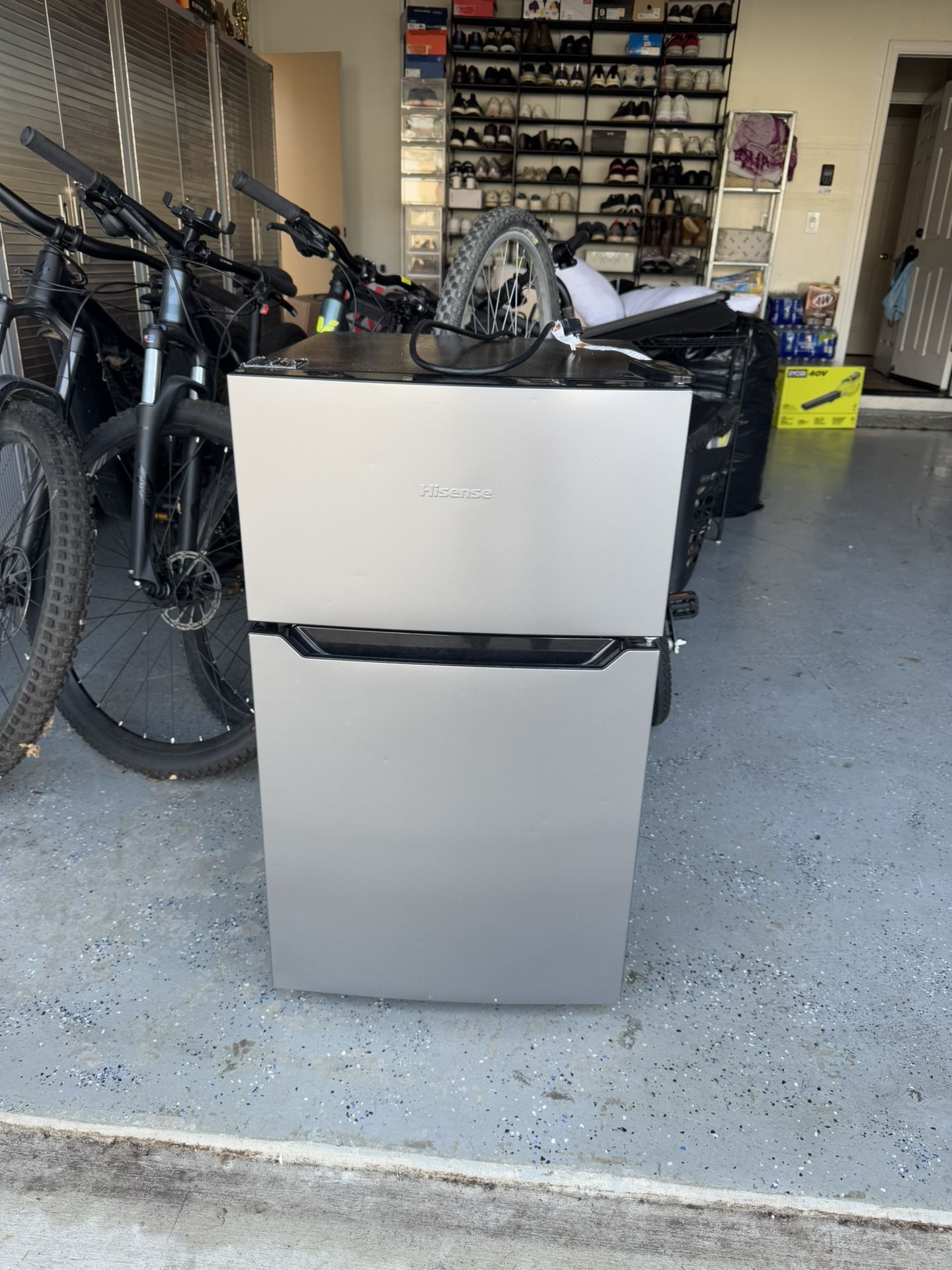 Mini Fridge With Freezer