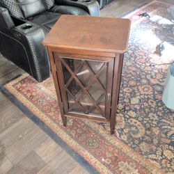 Matching Solid Wood Bedside Tables (2)