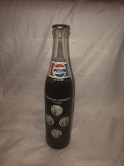 NM USA 1976 PEPSI 2 FAMOUS STATESMEN VIRGINIA MOTHER STATE of PRES 16 oz BOTTLE