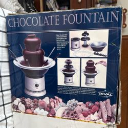 Chocolate Fondue Fountain With 5 - Pound Heated Reservoir Capacity 