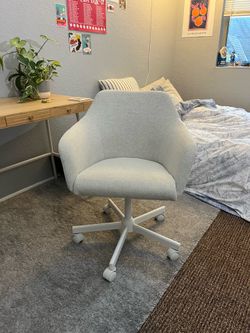 IKEA TOSSBERG/MALSKÄR swivel chair