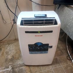 Honeywell portable a c