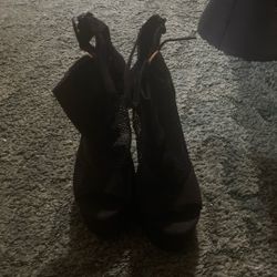 Shoe For Sale 