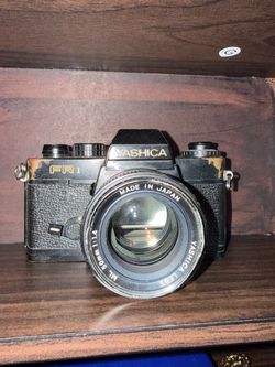 Untested Yashica FR1 Camera