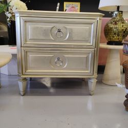 Nightstand 