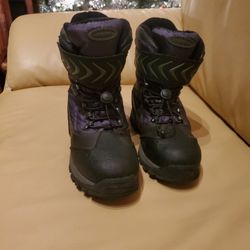 Winter Boots Size 6