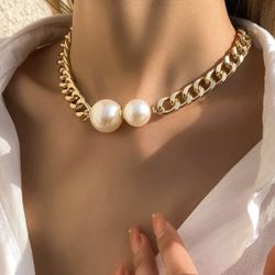 Round Pearl Pendant Necklace Cuban Link Chain 