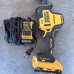 Dewalt Compact Reciprocating Saw