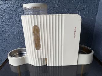 Pet Automatic Feeder & Water Station