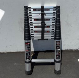12.5 FT Telescoping Ladders Heavy Duty Aluminum Collapsible Ladder Load Bearing 330 LBS Extension outdoor 