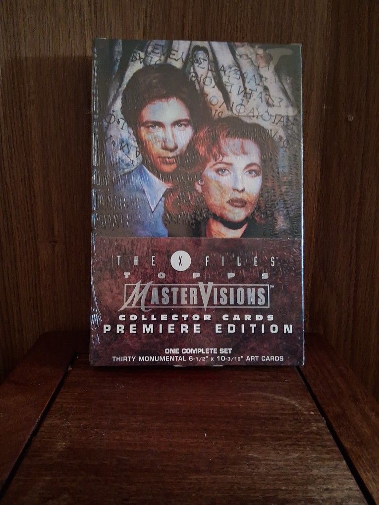 X-Files Topps Mastervision Collector Cards Premier Edition