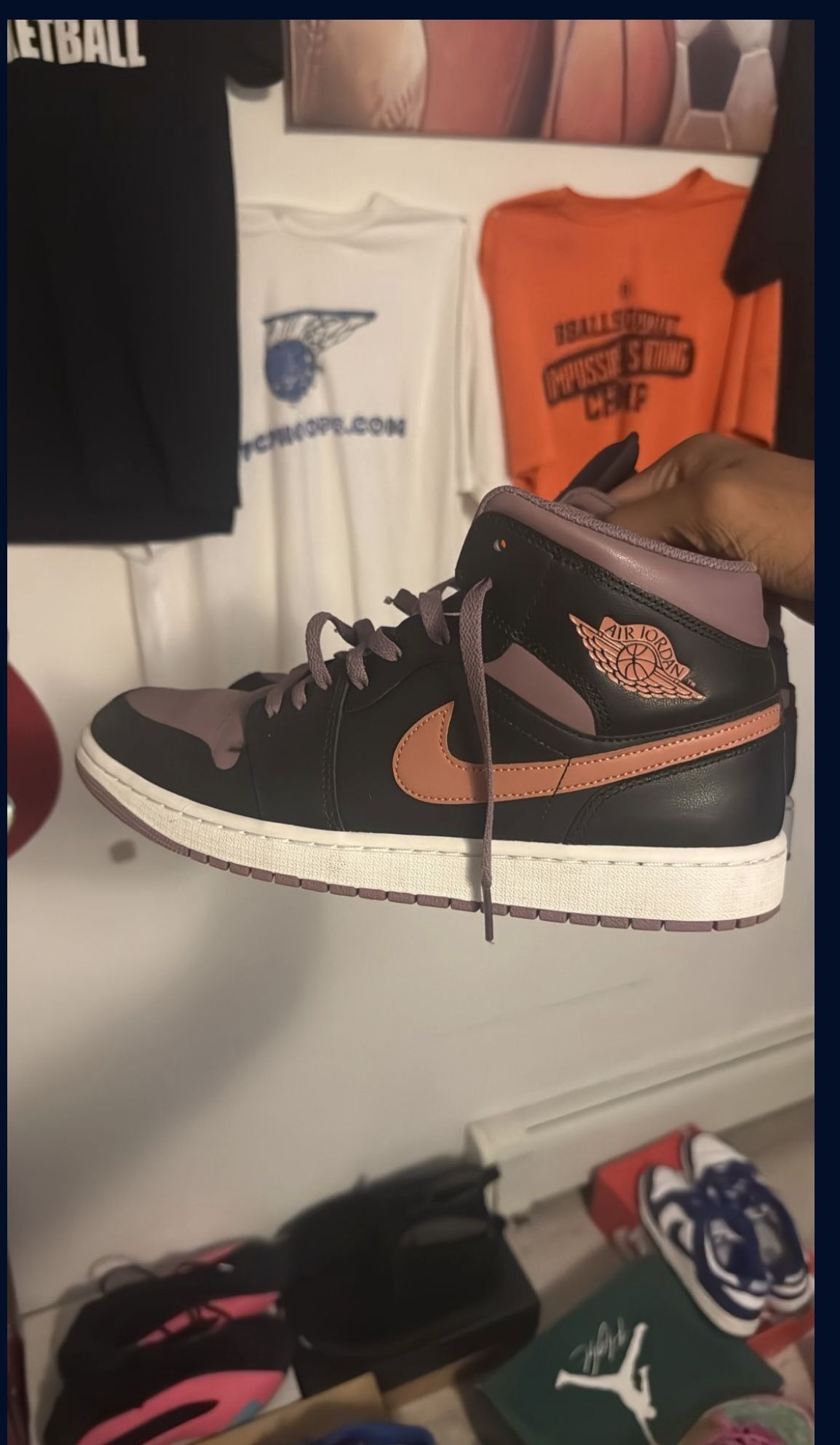 Jordan 1 Mid