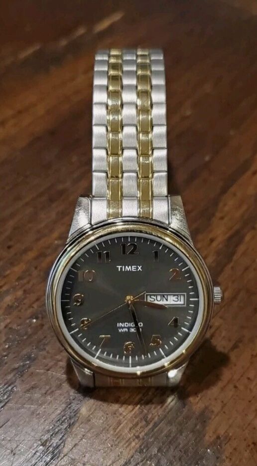 Timex•,• Indiglo•,• Watch},•••,••