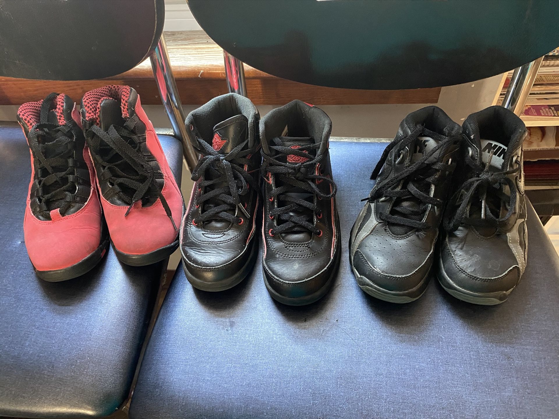 Used kids Nike/ Jordan’s 10$ each