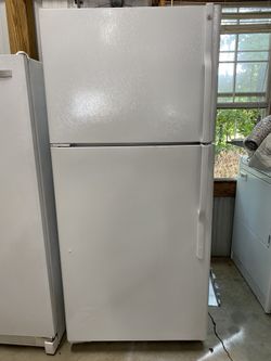 GE Refrigerator 