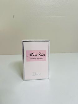MISS DIOR