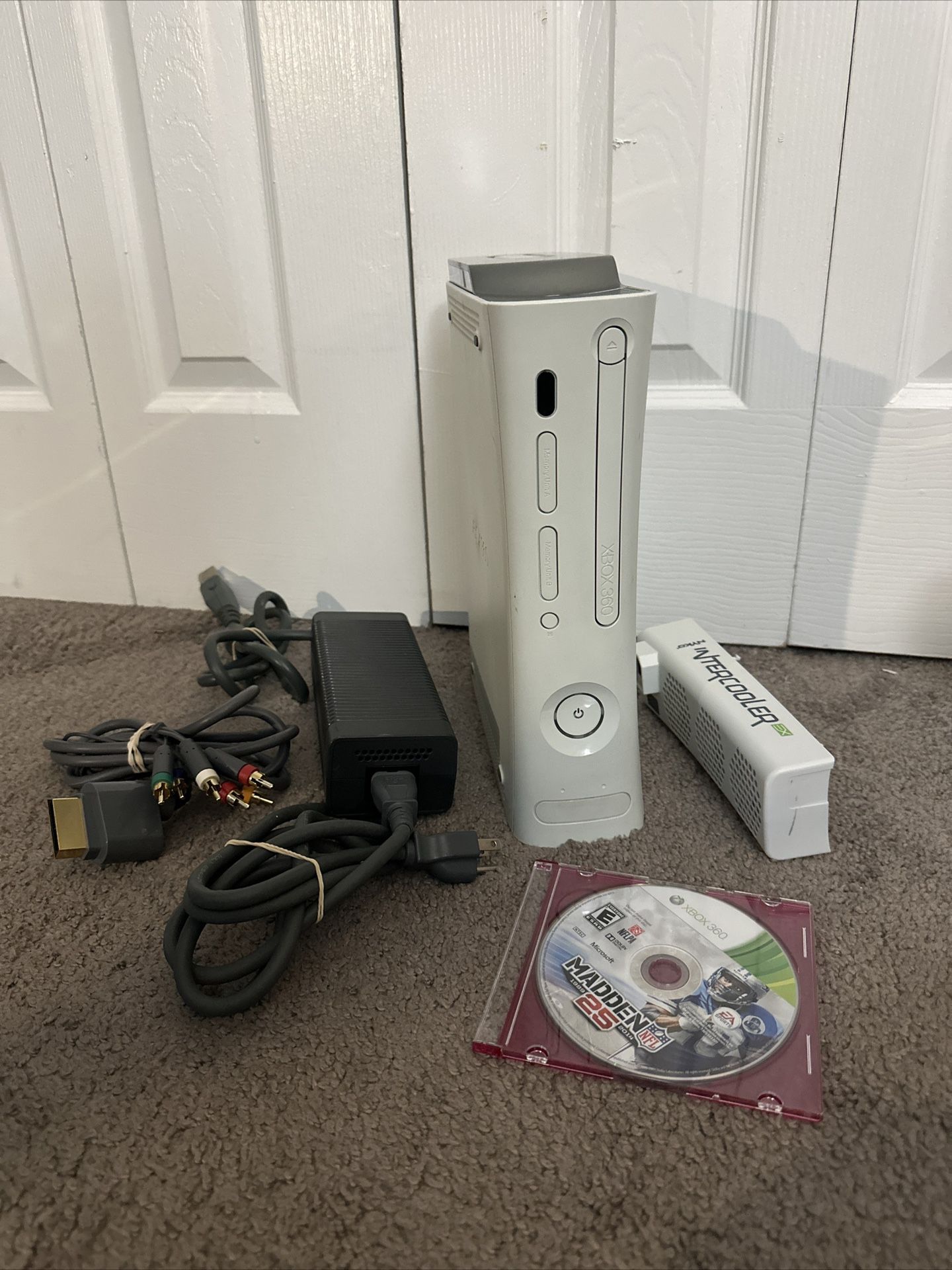 Microsoft Xbox 360 60 GB HDD Console,Game & av+power & Nyko TESTED & Reset