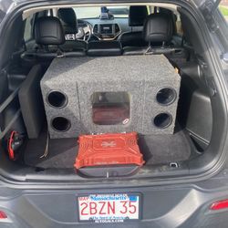 Loud Speaker 2 12s Plus Amp 