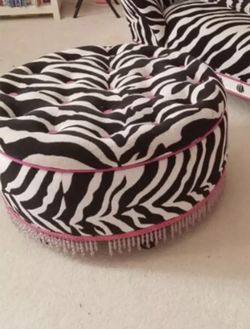 Bombay kids Zebra storage ottoman