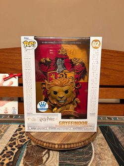 Funko Pop Gryffindor Lion, 02