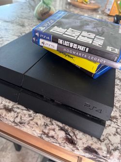 Sony PS4 Console with Games Bundle