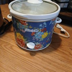 The Pioneer Women Crock Pot