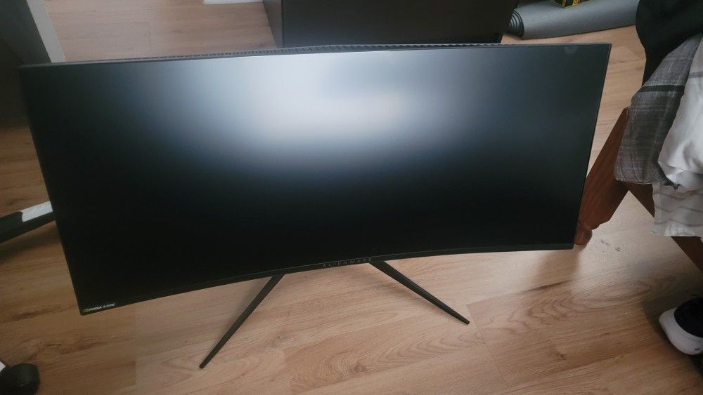 Dell ALIENWARE 34"  Curved 120 Hz Gaming Monitor AW3418DW
