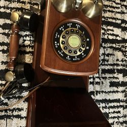 Crosley Record Player & Vintage Style Wall Phone