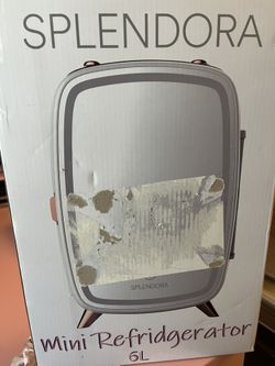 Splendora Mini Fridge