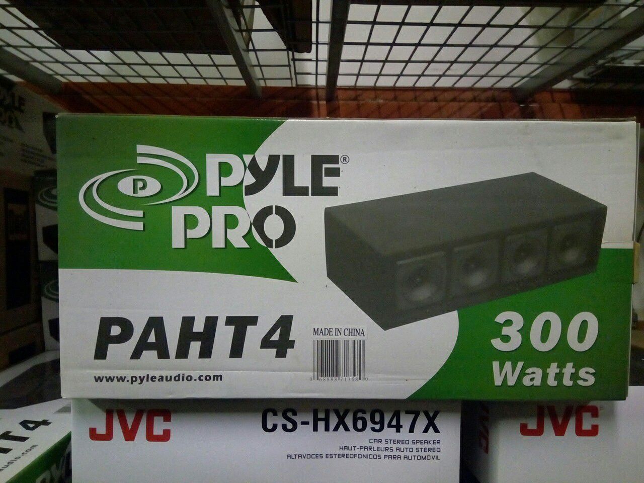 New Pyle car audio or DJ equipment 4 3 inch horn tweeter box