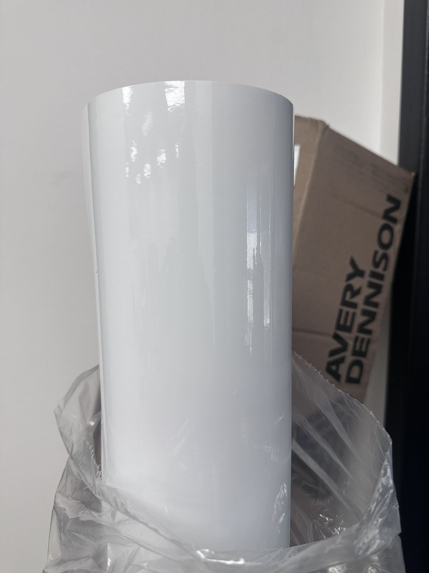 Gloss White Wrap