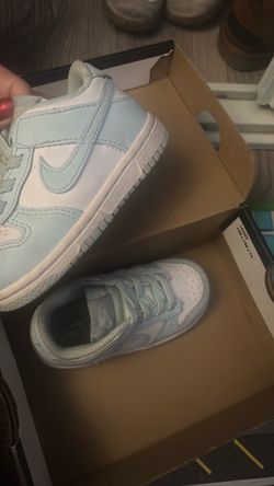 Nikes boys size 6