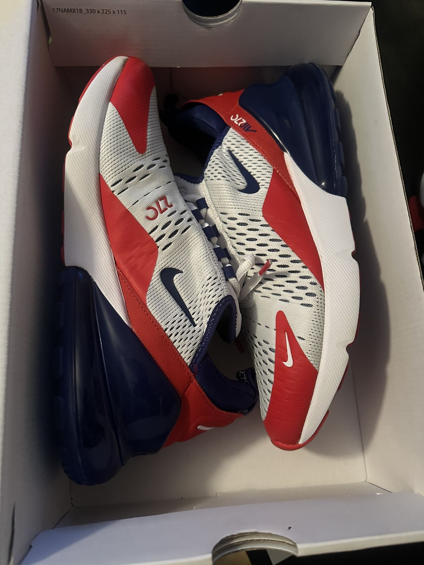 Nike Air Max 270