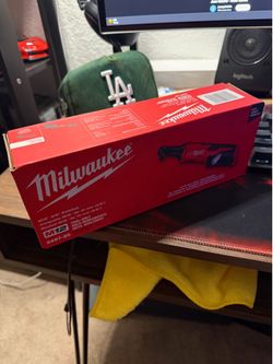 Milwaukee 3/8 Ratchet