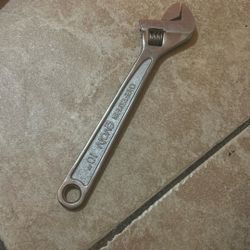 Adjustable Wrench